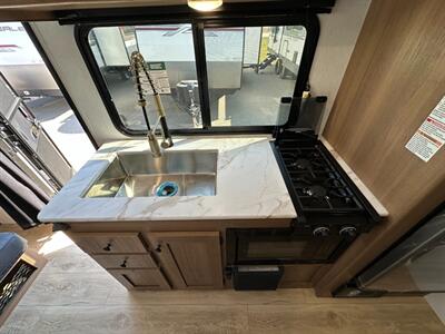 2026 Coachmen Apex Nano 203RBK   - Photo 18 - Goshen, IN 46526