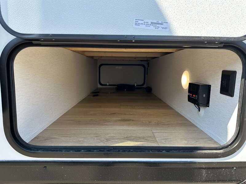 2026 Coachmen Apex Nano 203RBK   - Photo 9 - Goshen, IN 46526