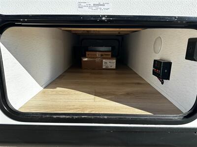 2026 Coachmen Apex Nano 190RBS   - Photo 8 - Goshen, IN 46526