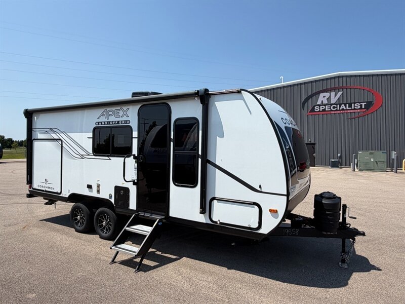 2026 Coachmen Apex Nano 203RBK - Photo 4 - Goshen, IN 46526