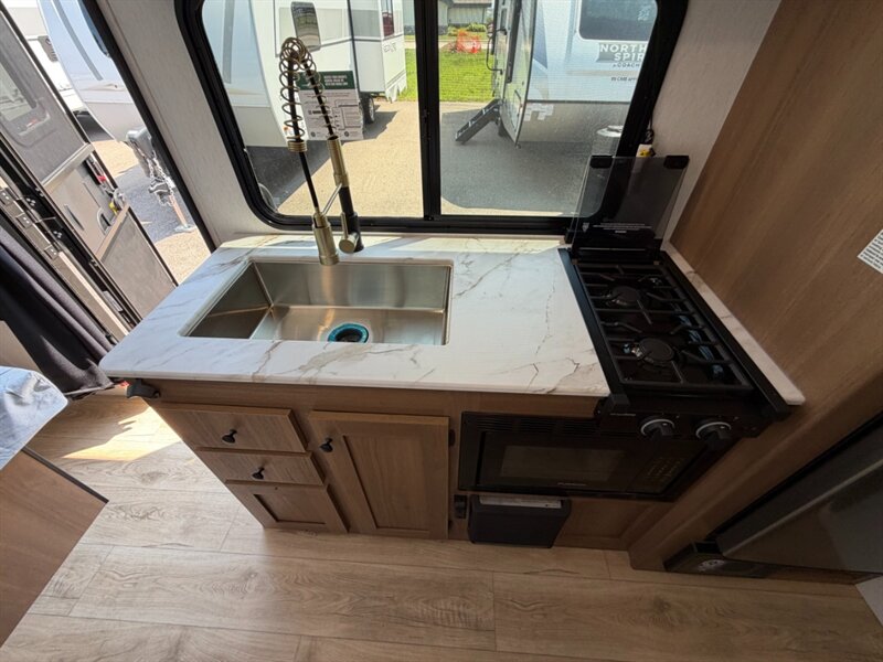 2026 Coachmen Apex Nano 203RBK - Photo 20 - Goshen, IN 46526
