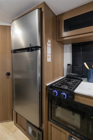 2026 Coachmen Apex Nano 183BH - Photo 9 - Goshen, IN 46526
