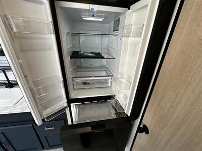 2025 Prime Time Avenger 17FQS   - Photo 10 - Goshen, IN 46526