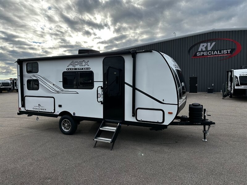 2026 Coachmen Apex Nano 186BH - Photo 4 - Goshen, IN 46526