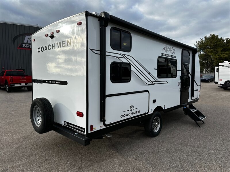 2026 Coachmen Apex Nano 186BH - Photo 5 - Goshen, IN 46526