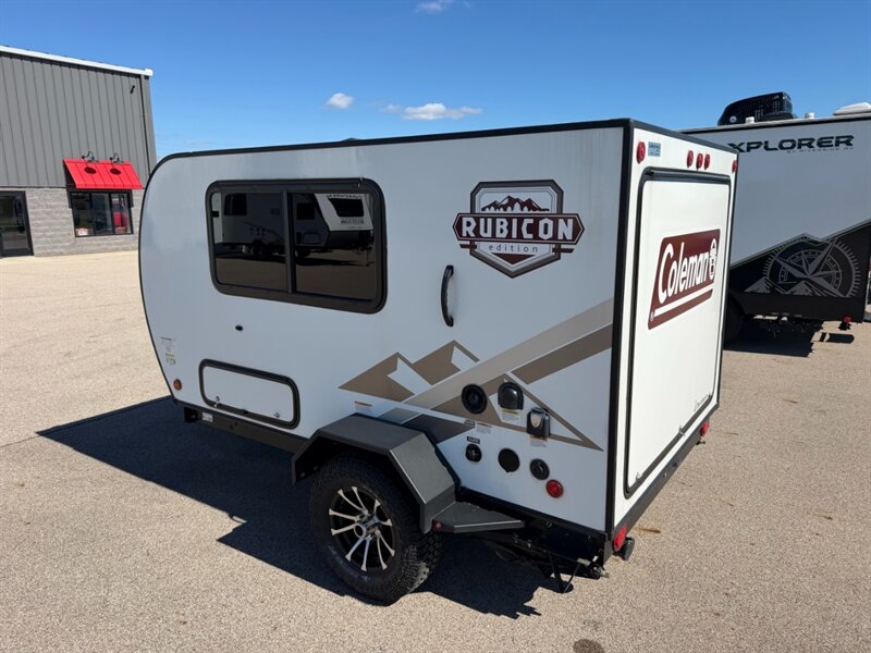 2023 Coleman Rubicon 1200RK - Photo 3 - Goshen, IN 46526