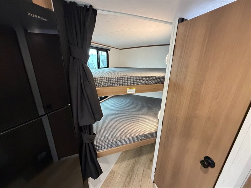 2027 Coachmen Apex Nano 208BHS - Photo 19 - Goshen, IN 46526