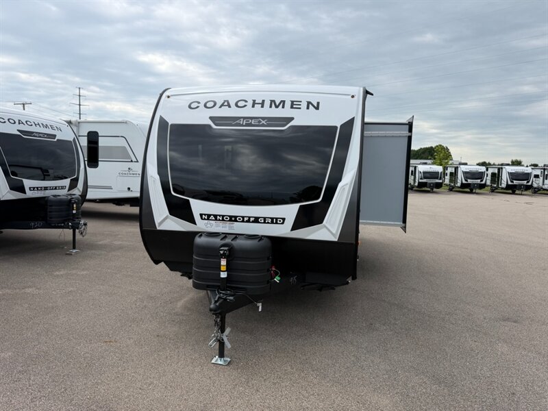 2027 Coachmen Apex Nano 208BHS - Photo 6 - Goshen, IN 46526