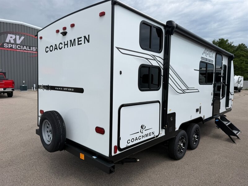 2027 Coachmen Apex Nano 208BHS - Photo 4 - Goshen, IN 46526