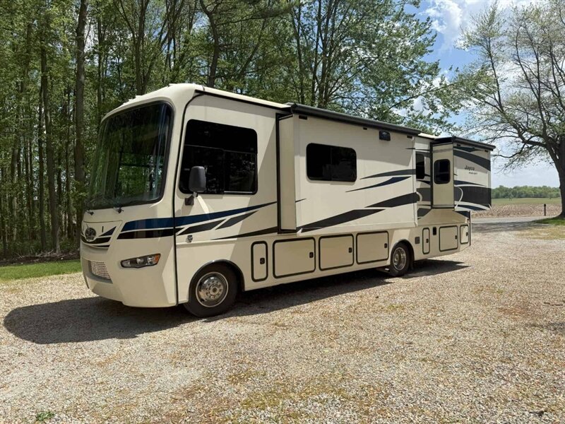 2015 Jayco Precept 31UL - Photo 1 - Goshen, IN 46526