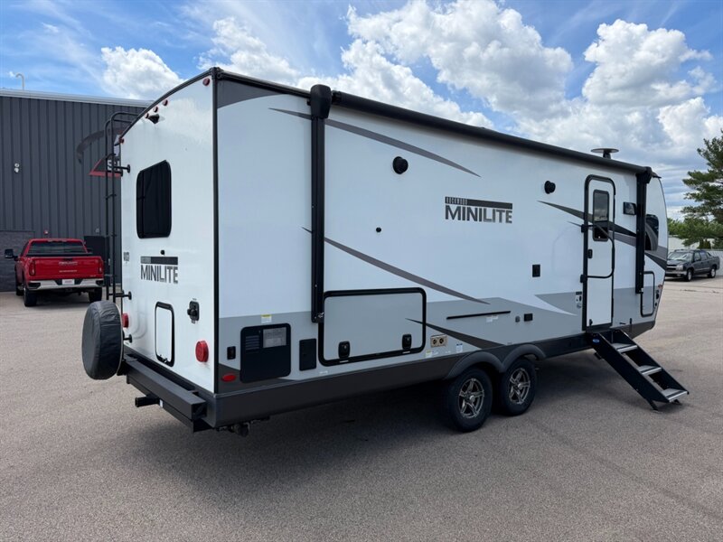 2023 Rockwood Rockwood Mini Lite 2506S  