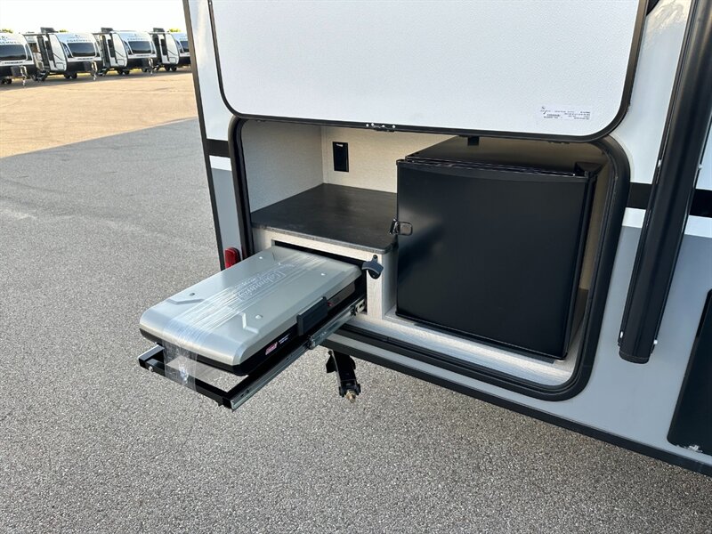 2021 Coachmen Apex Nano 208BHS - Photo 6 - Goshen, IN 46526