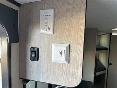 2021 Coachmen Apex Nano 208BHS   - Photo 26 - Goshen, IN 46526
