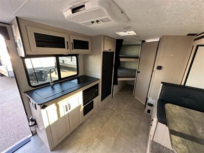 2021 Coachmen Apex Nano 208BHS   - Photo 8 - Goshen, IN 46526