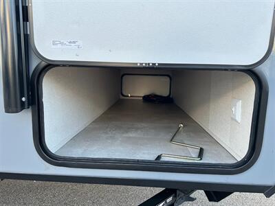 2021 Coachmen Apex Nano 208BHS   - Photo 5 - Goshen, IN 46526