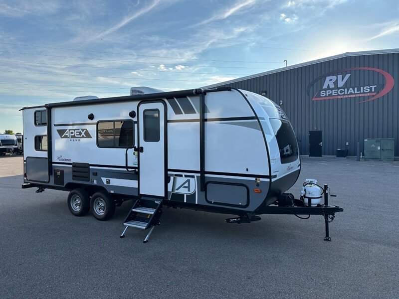 2021 Coachmen Apex Nano 208BHS - Photo 1 - Goshen, IN 46526