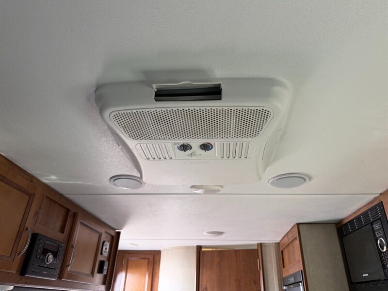 2017 Gulf Stream Ameri Lite 218MB - Photo 23 - Goshen, IN 46526