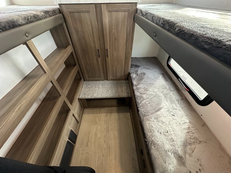 2026 Coachmen Freedom Express Ultra Lite 292BHDS   - Photo 19 - Goshen, IN 46526