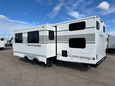 2026 Coachmen Freedom Express Ultra Lite 292BHDS   - Photo 6 - Goshen, IN 46526