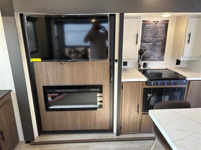 2026 Prime Time Avenger 27REI - Photo 17 - Goshen, IN 46526