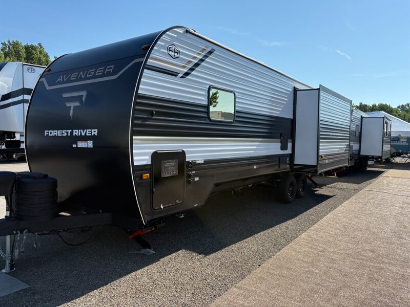 2026 Prime Time Avenger 27REI - Photo 5 - Goshen, IN 46526