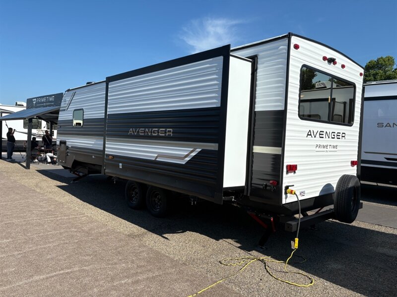 2026 Prime Time Avenger 27REI - Photo 4 - Goshen, IN 46526