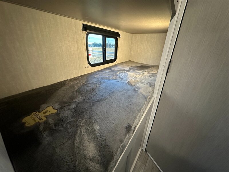 2025 Coachmen Apex Nano 194BHS - Photo 16 - Goshen, IN 46526