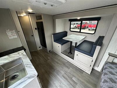 2025 Coachmen Apex Nano 194BHS   - Photo 11 - Goshen, IN 46526