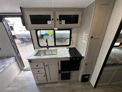 2025 Coachmen Apex Nano 194BHS   - Photo 16 - Goshen, IN 46526