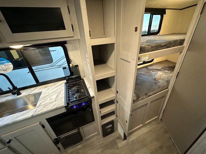 2025 Coachmen Apex Nano 194BHS - Photo 14 - Goshen, IN 46526