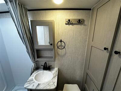 2026 Coachmen Apex Nano 187RB   - Photo 25 - Goshen, IN 46526