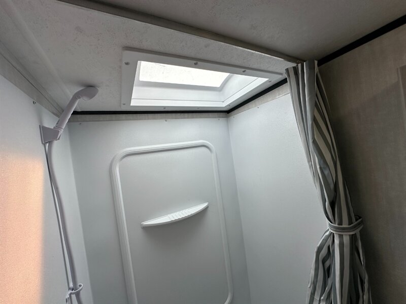 2026 Coachmen Apex Nano 184BH - Photo 22 - Goshen, IN 46526