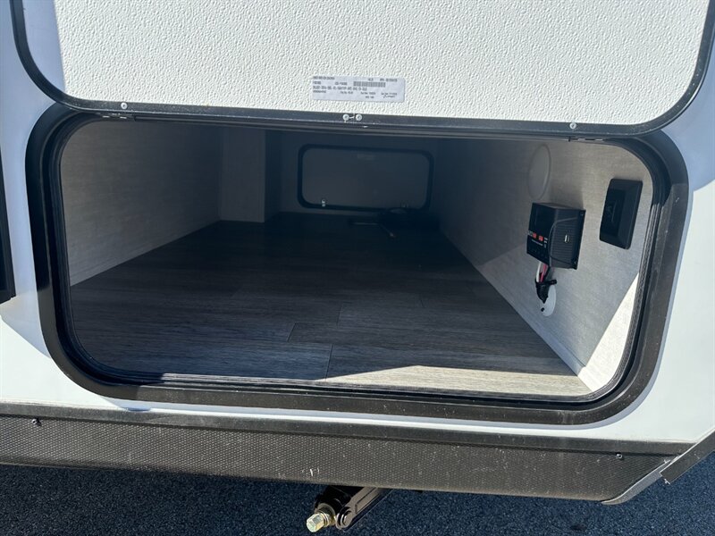 2026 Coachmen Apex Nano 184BH - Photo 12 - Goshen, IN 46526