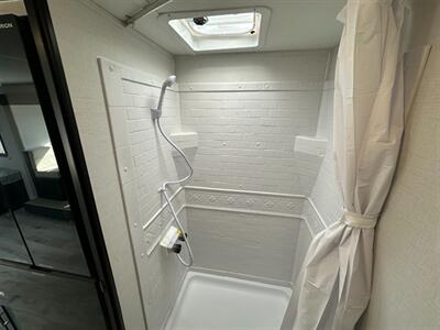 2025 Prime Time Avenger 17BHS   - Photo 22 - Goshen, IN 46526