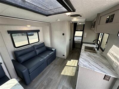 2025 Coachmen Apex Nano 213RDS   - Photo 12 - Goshen, IN 46526