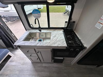 2026 Coachmen Apex Nano 208BHS   - Photo 29 - Goshen, IN 46526