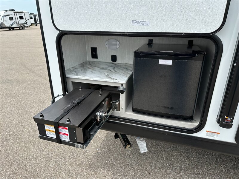 2026 Coachmen Apex Nano 208BHS - Photo 13 - Goshen, IN 46526