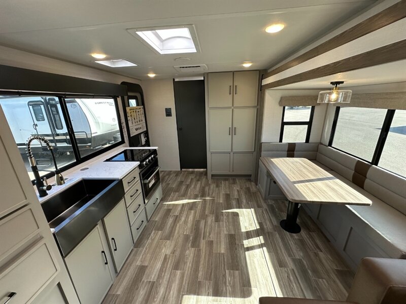 2025 Forest River Vibe 2600RB   - Photo 13 - Goshen, IN 46526