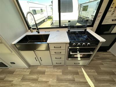 2025 Forest River Vibe 2600RB   - Photo 14 - Goshen, IN 46526