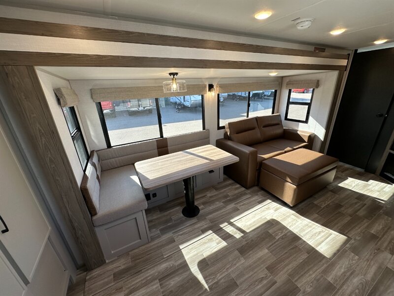 2025 Forest River Vibe 2600RB   - Photo 11 - Goshen, IN 46526