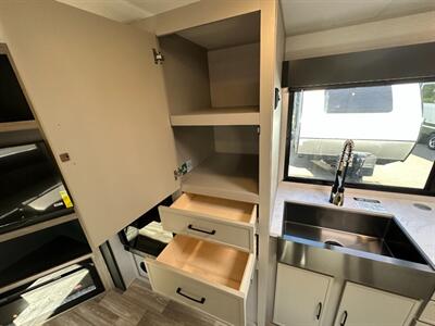 2025 Forest River Vibe 2600RB   - Photo 16 - Goshen, IN 46526