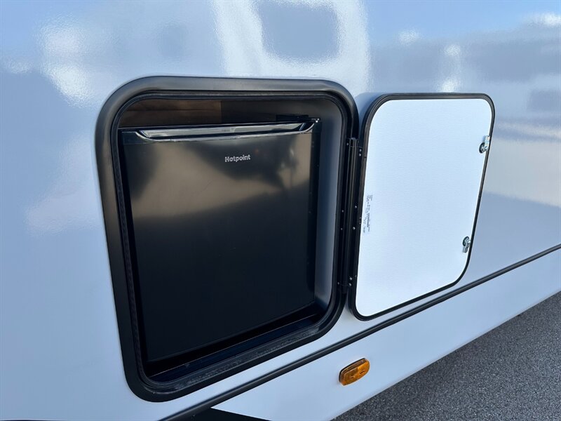 2025 Forest River Vibe 2600RB   - Photo 7 - Goshen, IN 46526