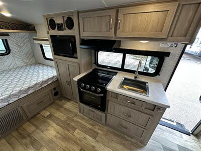 2022 Forest River Rockwood Geo Pro G19FBS   - Photo 12 - Goshen, IN 46526