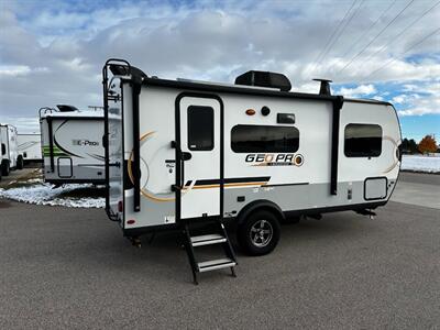 2022 Forest River Rockwood Geo Pro G19FBS   - Photo 2 - Goshen, IN 46526