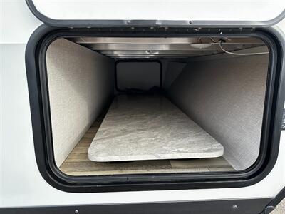 2022 Forest River Rockwood Geo Pro G19FBS   - Photo 8 - Goshen, IN 46526