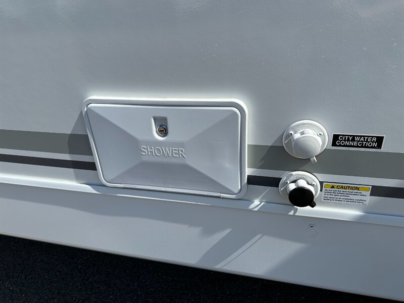 2026 Coachmen Freedom Express Ultra Lite 274RKS - Photo 20 - Goshen, IN 46526