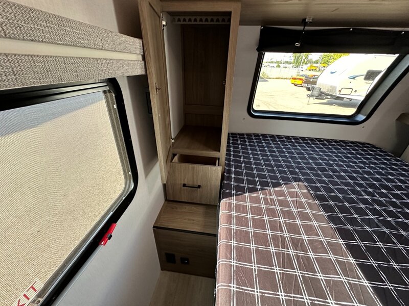 2026 Coachmen Freedom Express Ultra Lite 274RKS - Photo 37 - Goshen, IN 46526
