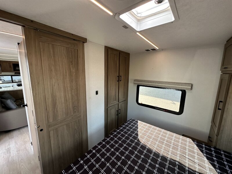 2026 Coachmen Freedom Express Ultra Lite 274RKS - Photo 34 - Goshen, IN 46526