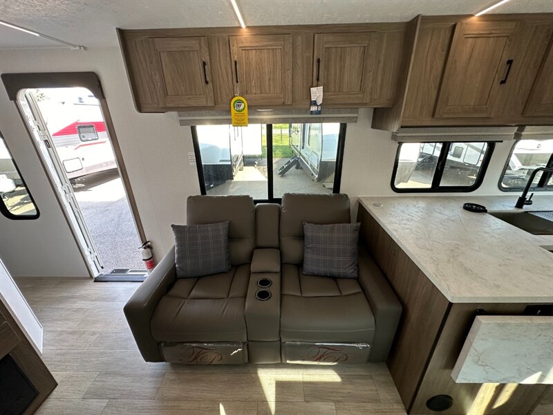 2026 Coachmen Freedom Express Ultra Lite 274RKS - Photo 28 - Goshen, IN 46526
