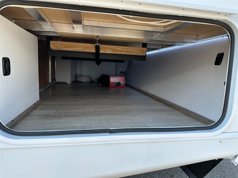 2026 Coachmen Freedom Express Ultra Lite 274RKS - Photo 15 - Goshen, IN 46526